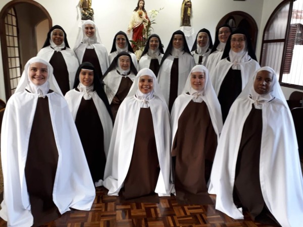 Irmãs Carmelitas da Divina Providência